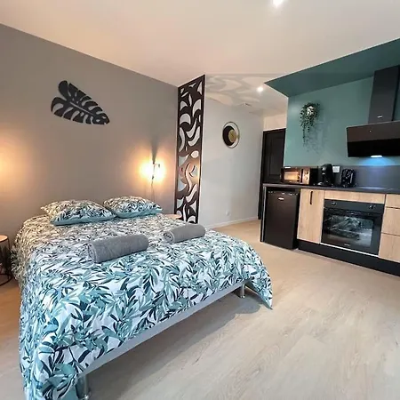 Holiday home Maison La Feuilleraie-8 Personnes-standing