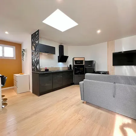 Holiday home Maison La Feuilleraie-8 Personnes-standing *