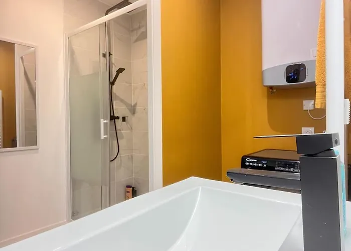 Maison La Feuilleraie-8 Personnes-standing بيت للعطل فونتيناي لو كومت