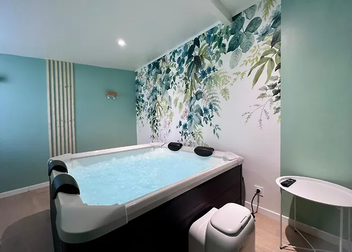 Maison La Feuilleraie-8 Personnes-standing * فونتيناي لو كومت